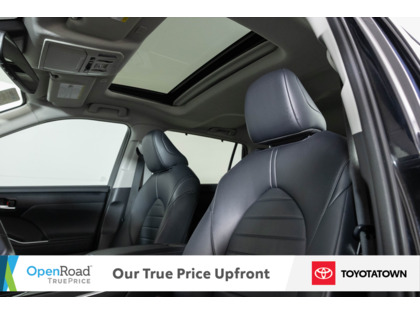used 2023 Toyota Highlander car, priced at $42,998