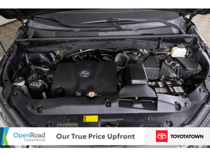 used 2018 Toyota Highlander car, priced at $25,998