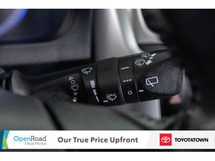 used 2018 Toyota Highlander car, priced at $25,998