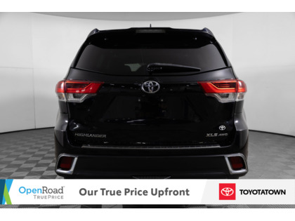 used 2018 Toyota Highlander car, priced at $25,998