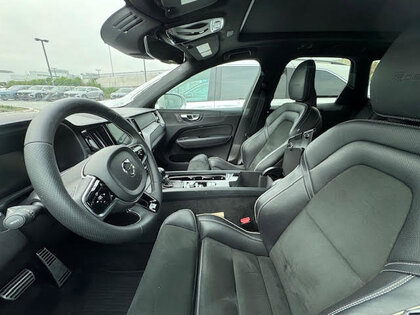 used 2019 Volvo XC60 car, priced at $30,497