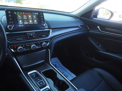 used 2019 Honda Accord Sedan car, priced at $31,900