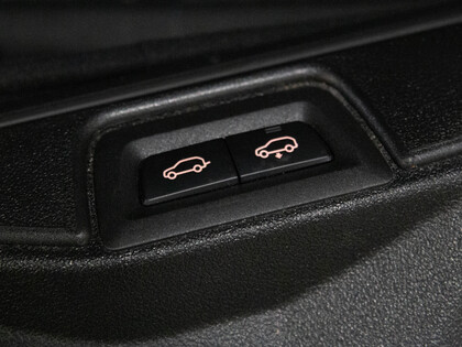 used 2021 BMW X7 car, priced at $74,900