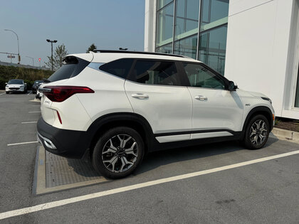 used 2023 Kia Seltos car, priced at $29,399
