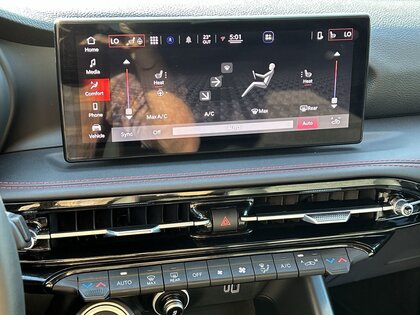 used 2023 Dodge Hornet car, priced at $31,000