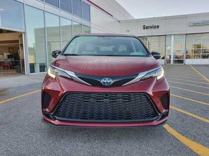 used 2024 Toyota Sienna car, priced at $64,995