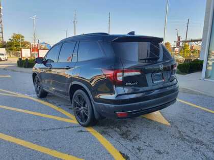 used 2021 Honda Pilot car, priced at $43,995
