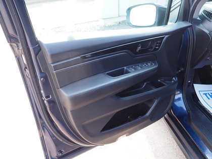 used 2022 Honda Odyssey car, priced at $42,900