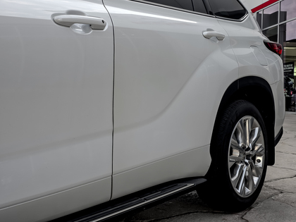 used 2023 Toyota Highlander car, priced at $60,495