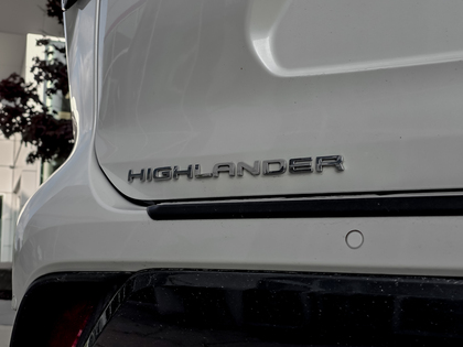 used 2023 Toyota Highlander car, priced at $60,495