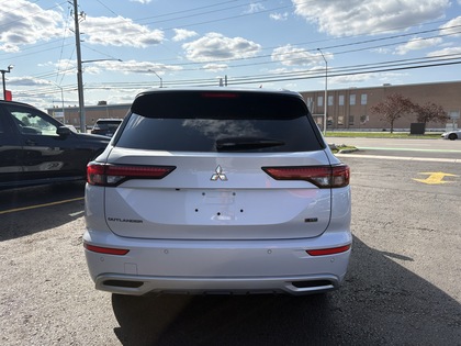 used 2024 Mitsubishi Outlander car, priced at $38,950
