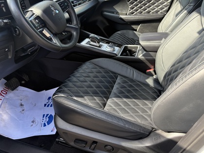 used 2024 Mitsubishi Outlander car, priced at $38,950