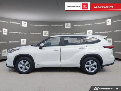 used 2023 Toyota Highlander car, priced at $48,995