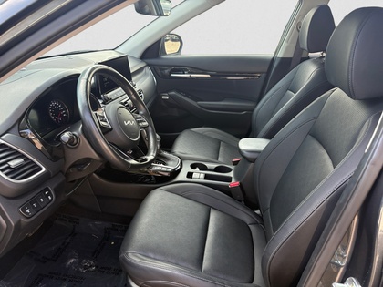 used 2023 Kia Seltos car, priced at $29,998