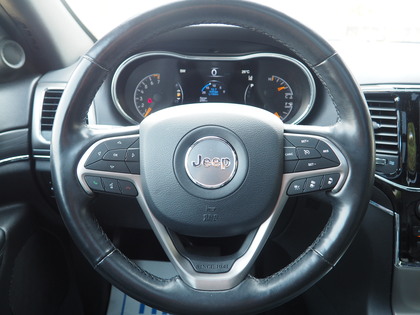 used 2020 Jeep Grand Cherokee car, priced at $33,900