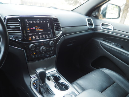 used 2020 Jeep Grand Cherokee car, priced at $33,900