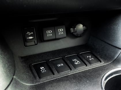 used 2019 Toyota Highlander car, priced at $33,995