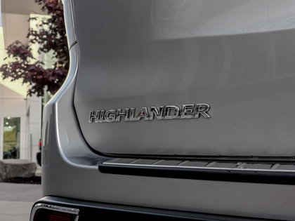 used 2019 Toyota Highlander car, priced at $33,995