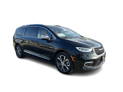used 2023 Chrysler Pacifica car, priced at $53,995