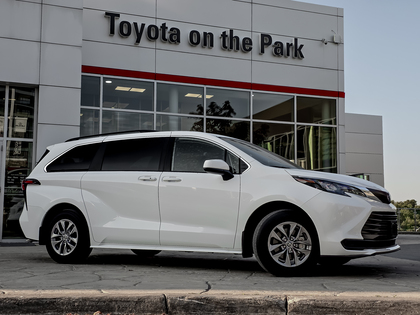 used 2025 Toyota Sienna car, priced at $59,995