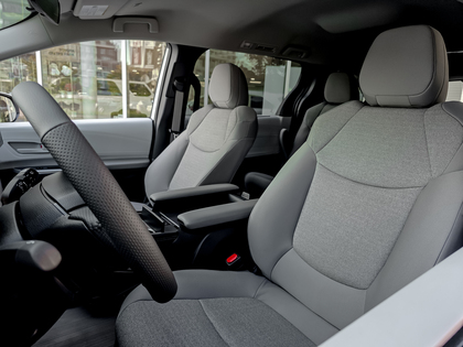 used 2025 Toyota Sienna car, priced at $59,995