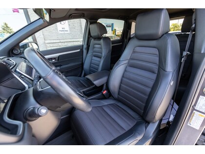 used 2020 Honda CR-V car, priced at $32,988