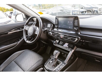 used 2022 Kia Seltos car, priced at $22,888
