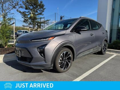 used 2022 Chevrolet Bolt EUV car, priced at $31,399
