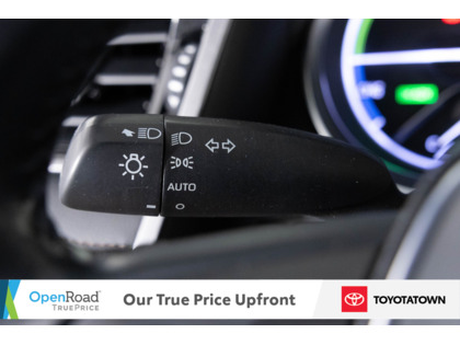 used 2020 Toyota Camry Hybrid car, priced at $34,498