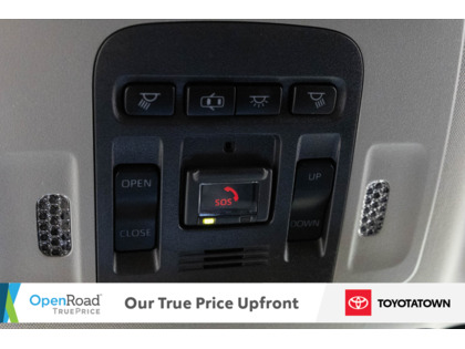used 2020 Toyota Camry Hybrid car, priced at $34,498
