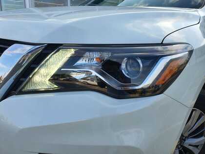 used 2018 Nissan Pathfinder car