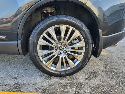 used 2021 Toyota Venza car