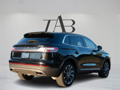 used 2021 Lincoln Nautilus car, priced at $34,900
