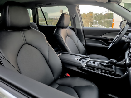 used 2025 Toyota Grand Highlander car, priced at $64,495