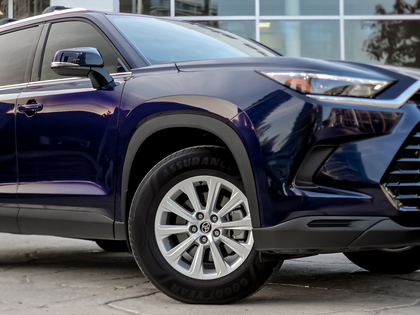 used 2025 Toyota Grand Highlander car, priced at $64,495