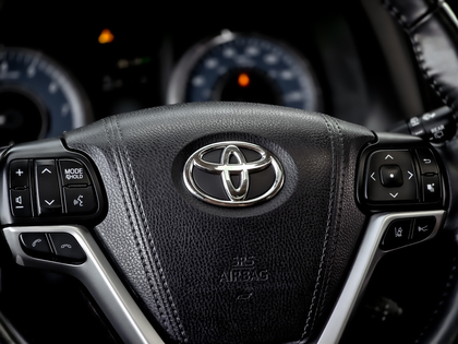 used 2018 Toyota Sienna car, priced at $42,495