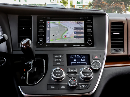 used 2018 Toyota Sienna car, priced at $42,495