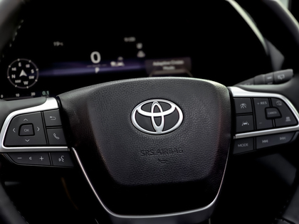 used 2025 Toyota Grand Highlander car, priced at $67,995