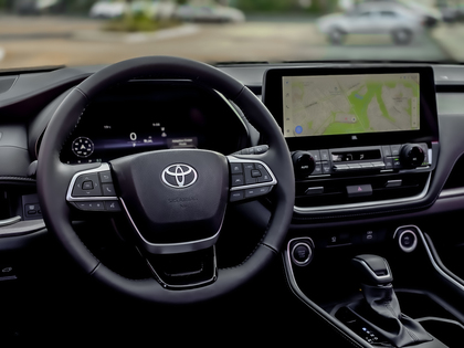 used 2025 Toyota Grand Highlander car, priced at $67,995