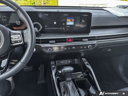 used 2025 Kia Sorento car, priced at $47,198