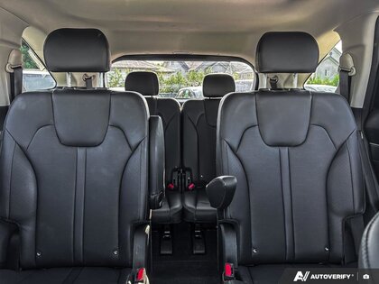 used 2025 Kia Sorento car, priced at $47,198