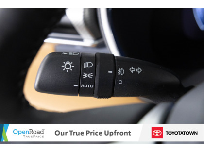 used 2024 Toyota Highlander car, priced at $50,998