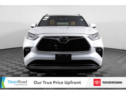used 2024 Toyota Highlander car, priced at $50,998