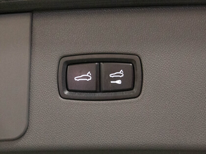used 2022 Porsche Cayenne car, priced at $69,900