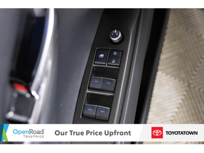used 2022 Toyota Camry Hybrid car, priced at $34,998