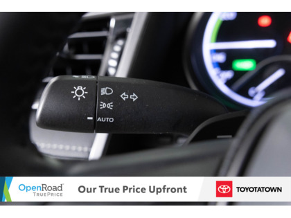 used 2022 Toyota Camry Hybrid car, priced at $34,998