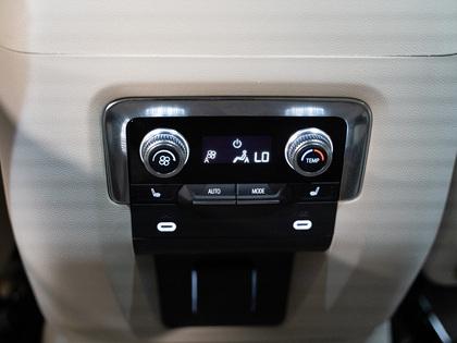 used 2022 GMC Yukon car, priced at $69,900