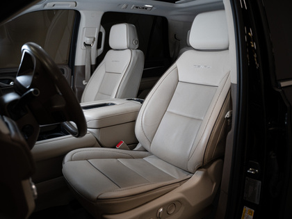 used 2022 GMC Yukon car, priced at $69,900