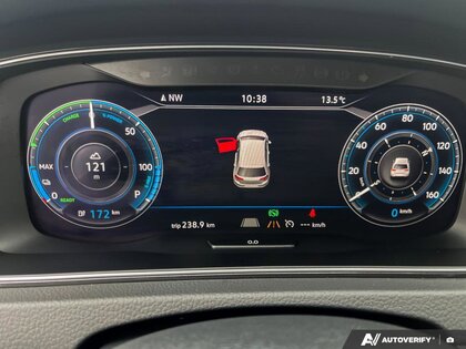 used 2020 Volkswagen e-Golf car, priced at $27,998