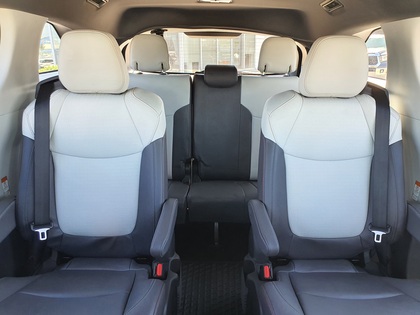 used 2024 Toyota Sienna car, priced at $62,990